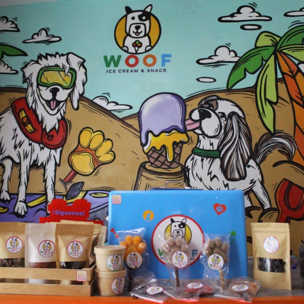 Sesión fotográfica Woof Ice Cream & Snacks para perros, Puerto Vallarta. JAL. Febrero 2023.