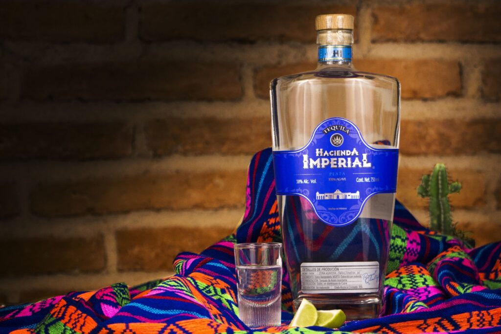Product Shot: Tequila Hacienda Imperial, Joven. Septiembre 2022